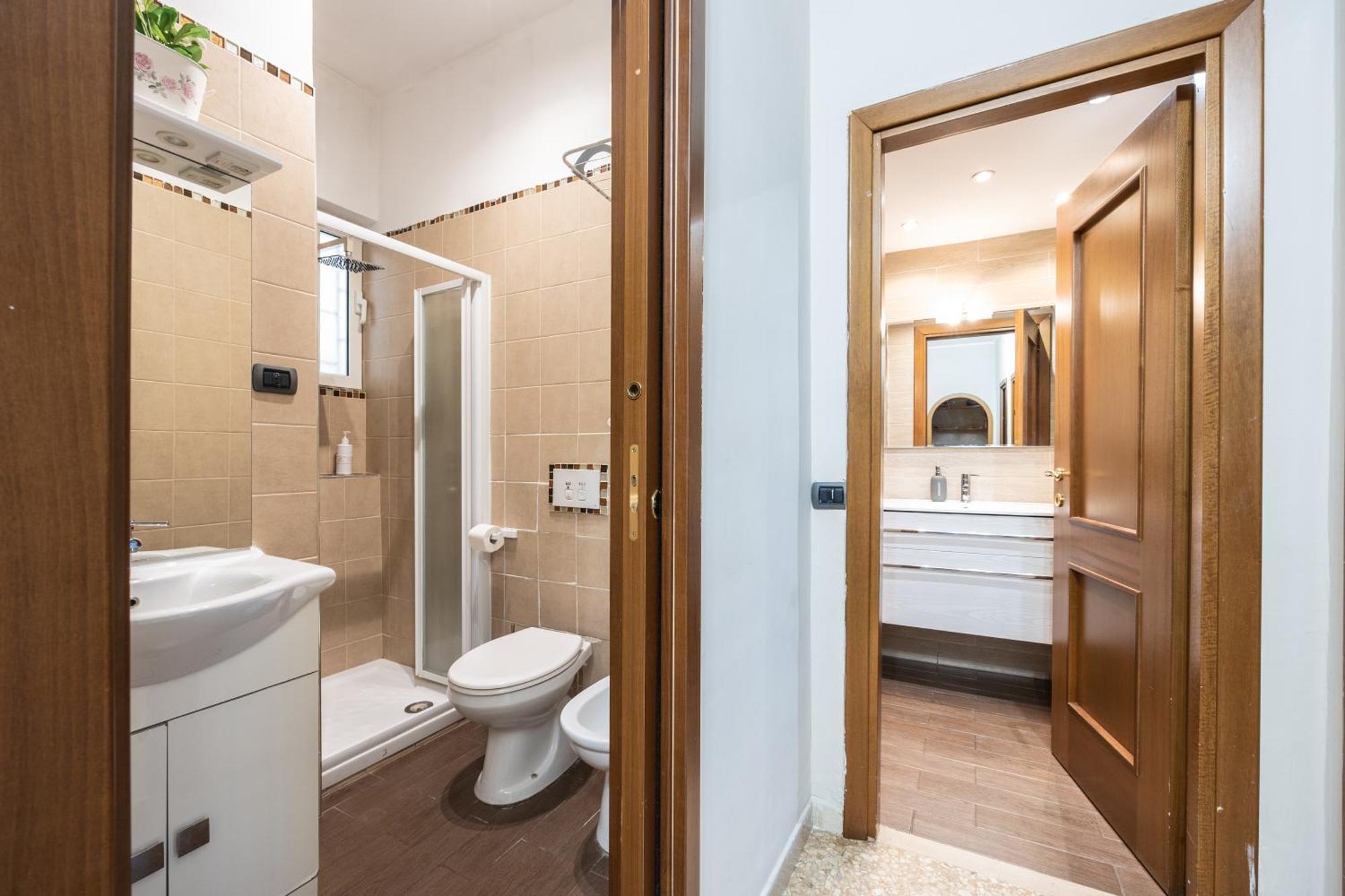 Big Apartment Rome Air Conditioning Wifi Netflix 90 Mq 외부 사진